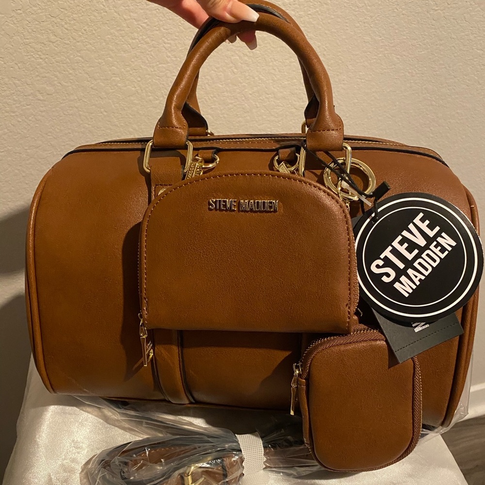 Steve Madden 3 Piece Satchel Set!